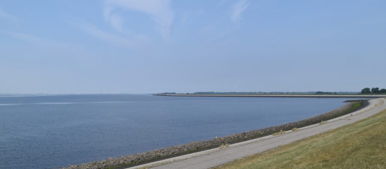 08-07-2017 Strijenham en Vuilnisbelt